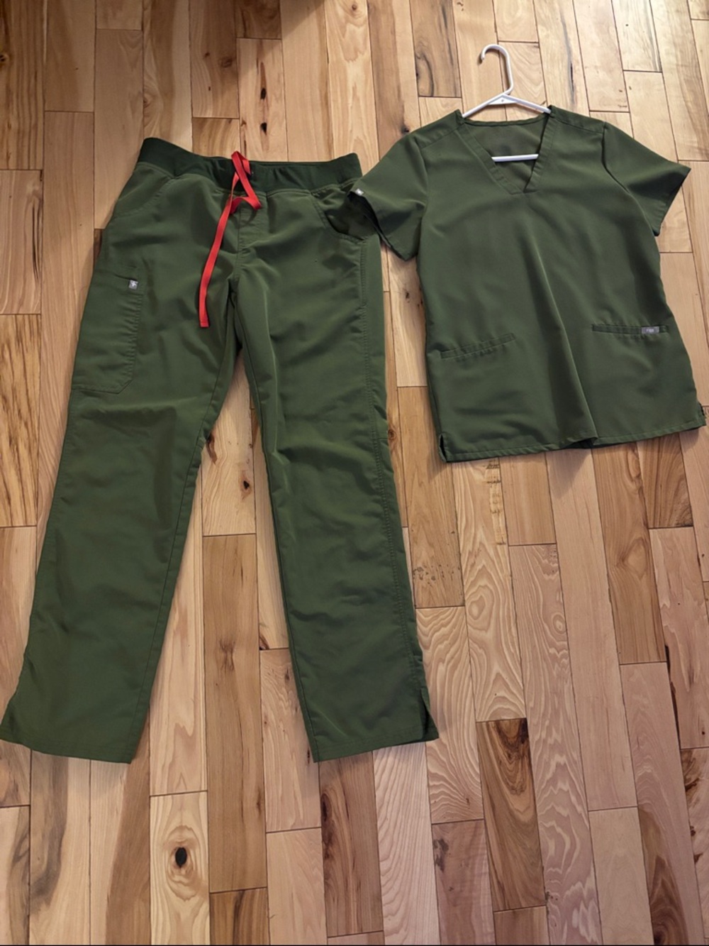 Figs olive green scrub set